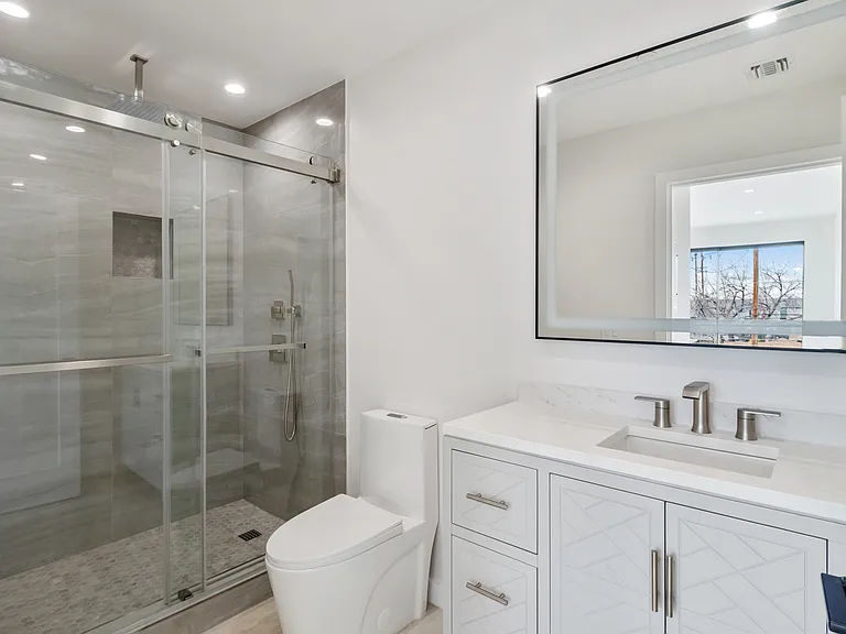 6830 Lubao Ave — Photo 2