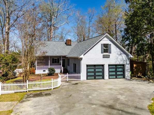 4428 Rivershore Drive, New Bern, NC 28560