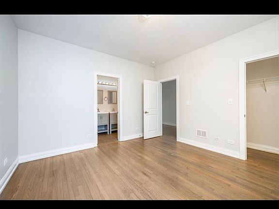 5th image of 7136 S Yates Blvd #2