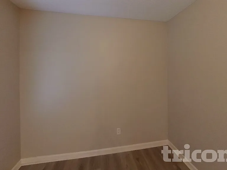137 Lossie Ln — Photo 4