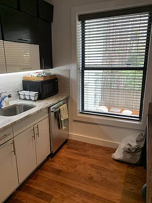 Rented by Flatiron Real Estate Advisors LLC | media 38