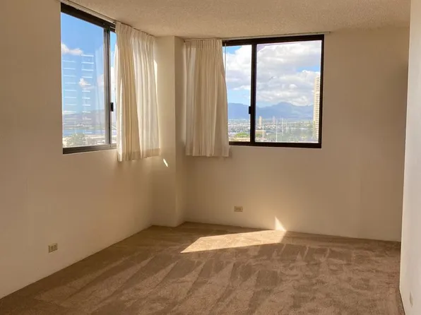 98-351 Koauka Loop, Aiea, HI