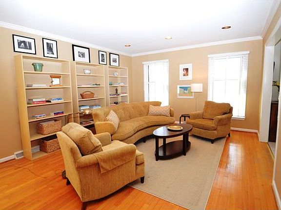 Living room with crown molding