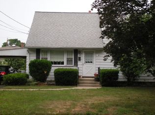 1112 Stockton Rd, Linden, NJ 07036