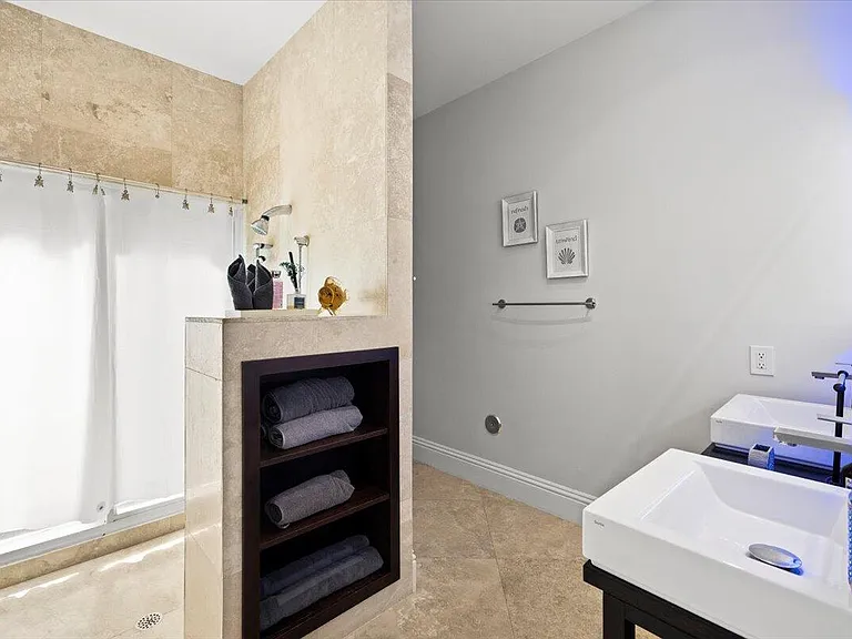 3001 Jasmine Ct — Photo 37