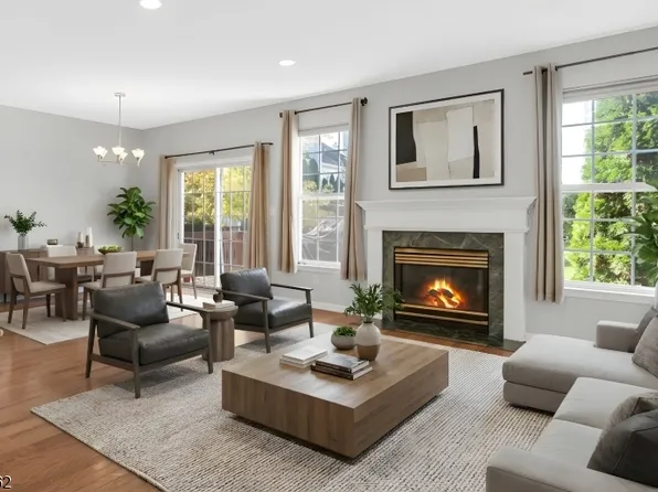 107 Gladstone Dr, Parsippany, NJ 07054