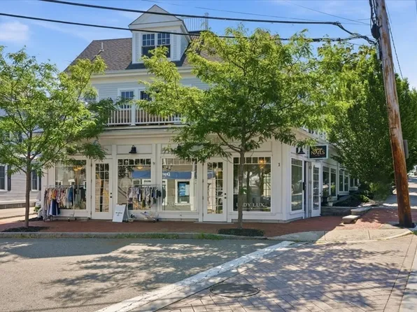 3 Brook St Unit A, Cohasset, MA 02025