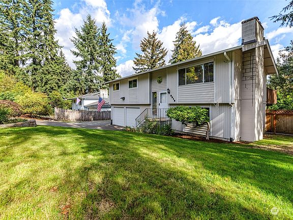 4th image of 8515 58th Ave E
