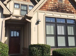 28 Elk Ridge Ln, Southern Pines, NC 28387