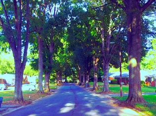 220 Elmhurst Rd, Charlotte, NC 28209