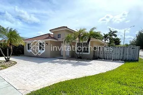 1192 NW 134th Pl Photo 1