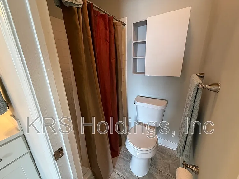 896 Jamestown Landing Rd — Photo 12