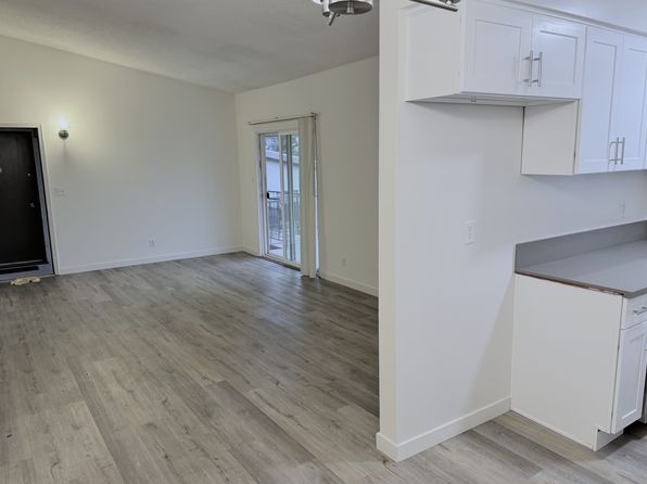 2727 Montrose Ave APT 12