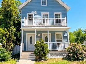71 Davison St, Hyde Park, MA