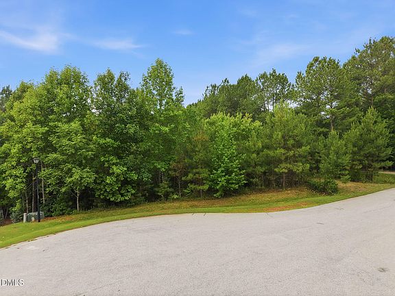 2nd image of 160 Siltstone Dr