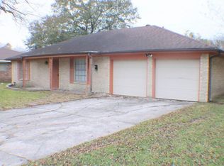 903 Dusky Rose Ln, Pasadena, TX 77502