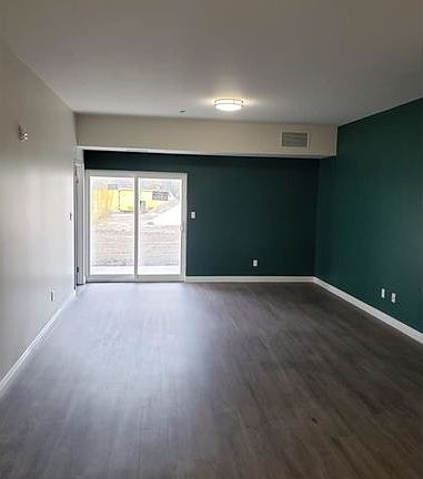 5th image of 22 Victor St