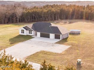 11565 County Road 385, Holts Summit, MO 65043