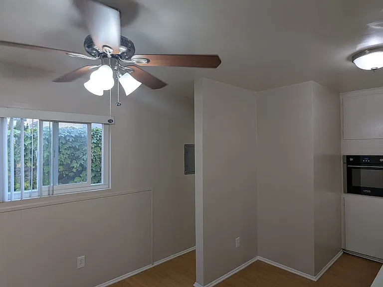 943 Fairview Ave #C — Photo 3