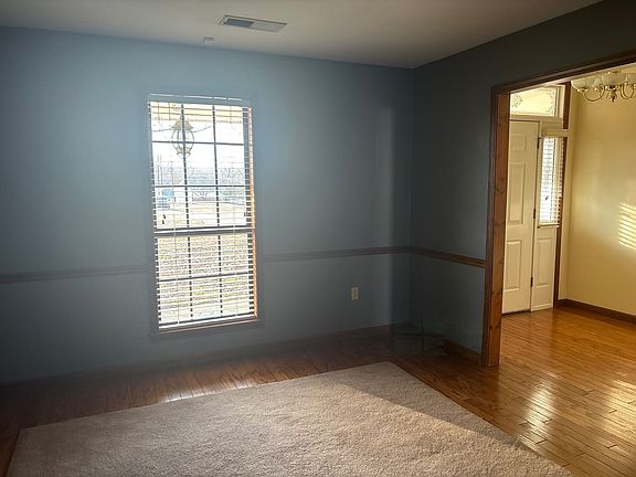 2nd image of 375 Plum Tree Cir