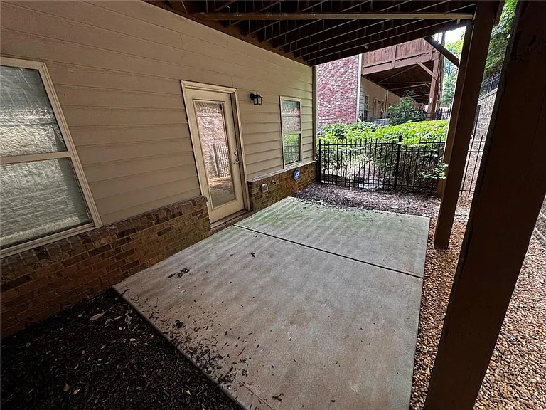 1922 Townsend Ct #7 — Photo 24