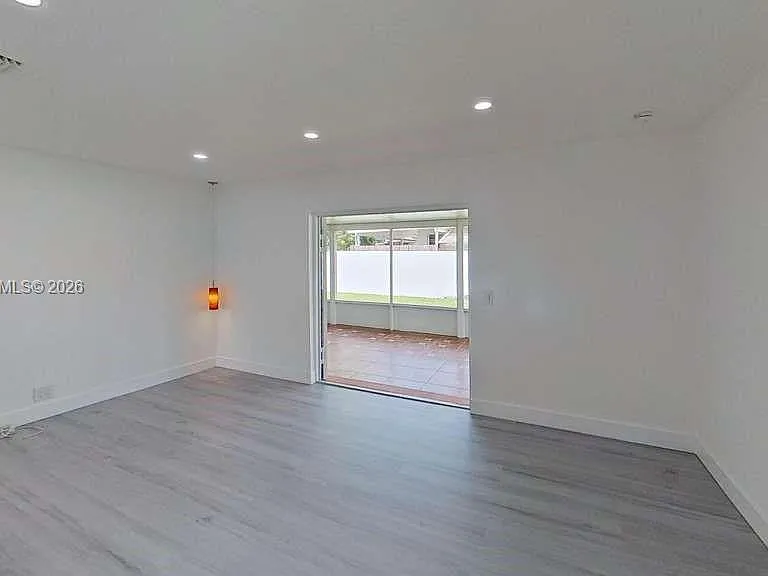 3030 SW 96th Ave — Photo 17
