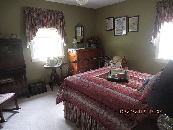 2nd image of 506 Paradise St