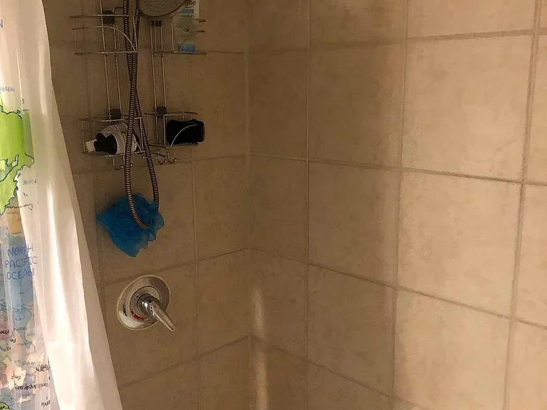 1021 N Garfield St #215 — Photo 11