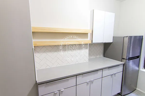 Rented by Nolita Group | media 18