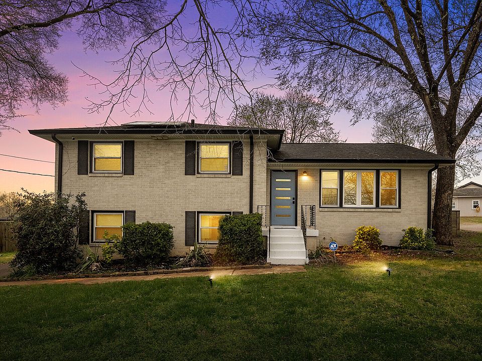 1st image of 407 Basswood Ave
