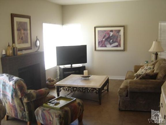 3rd image of 4871 Elderberry Ave