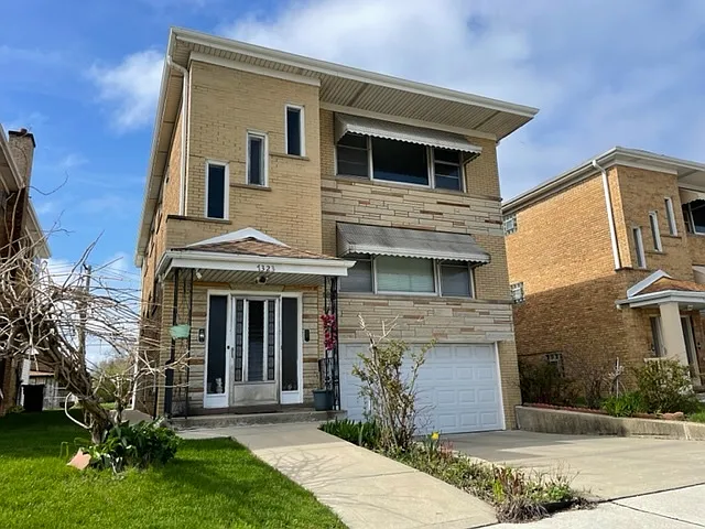 7323 W Higgins Ave #2 — Photo 1