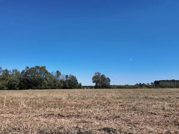 6 S Nc 41 Highway, Wallace, NC 28466