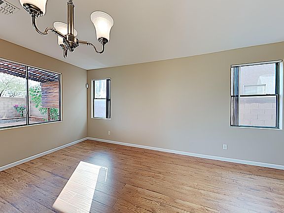 4th image of 22027 N Dietz Dr
