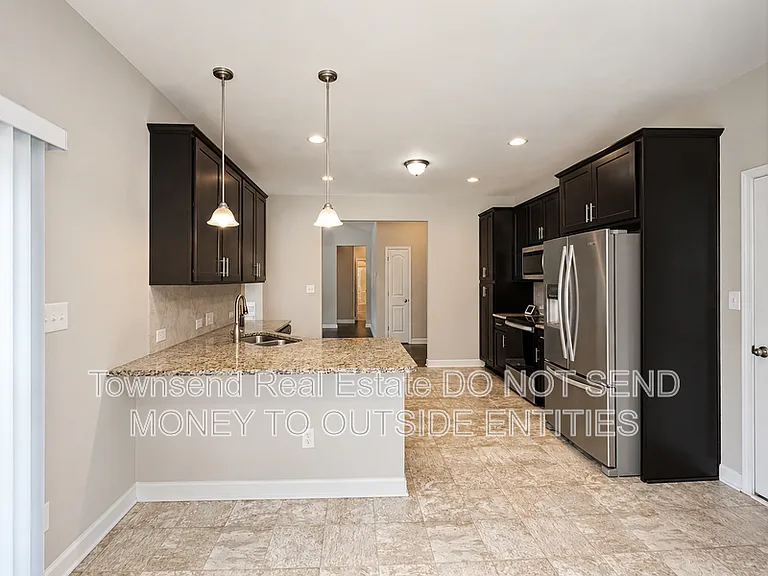 2513 Owlands Ct — Photo 8