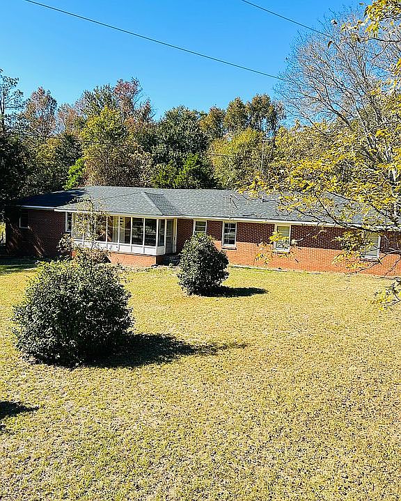 2nd image of 2967 New Clinton Rd