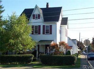 19 W North Street, Nazareth, PA 18064
