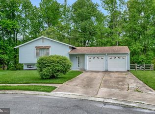 26 Broadleaf Dr, Newark, DE 19702