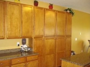 3086 Walkerview Dr, Hilliard, OH 43026