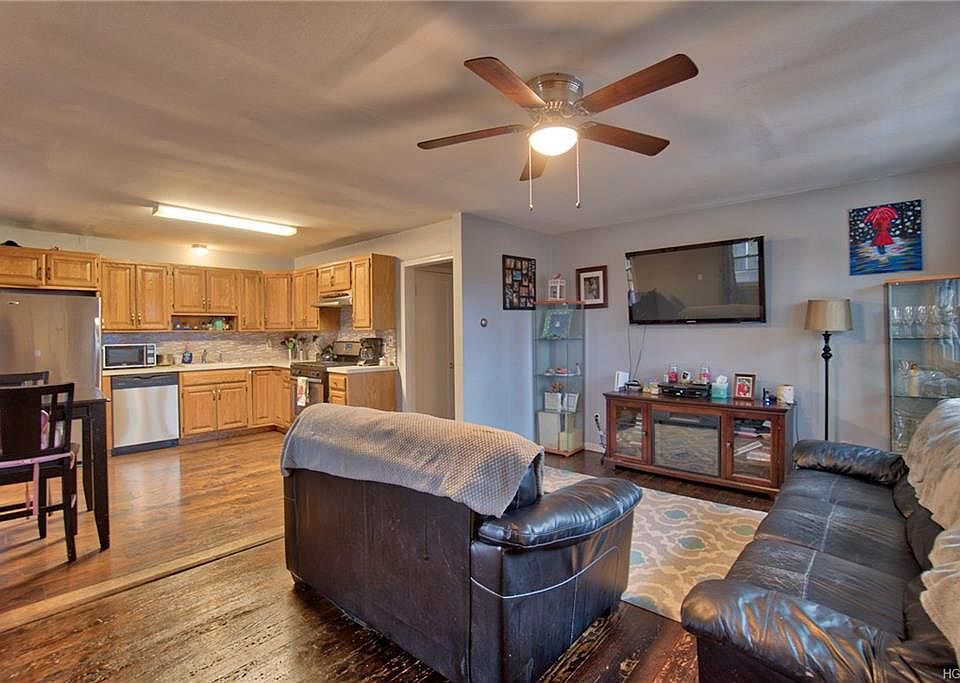 1st image of 119 Elwin St
