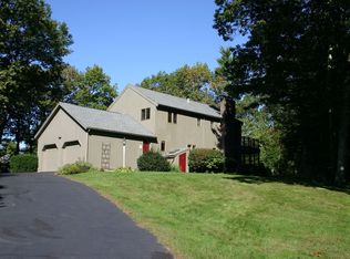 88 Hay Meadow Rd, North Andover, MA 01845