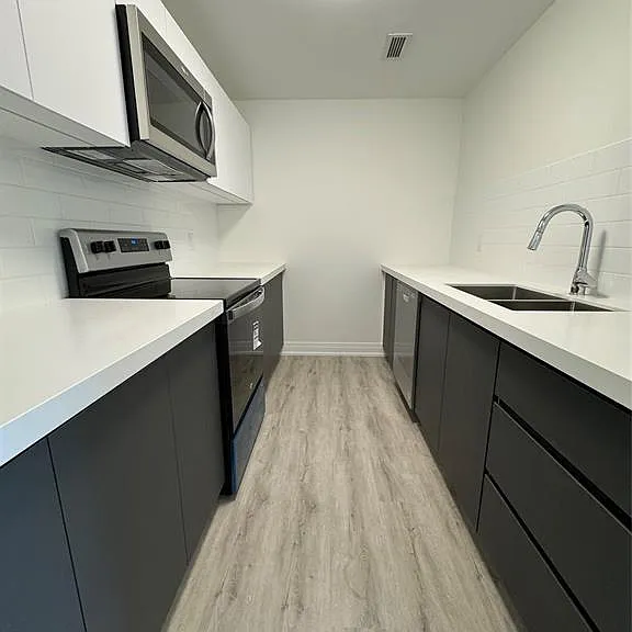 3370 Stella Cres #229 — Photo 5