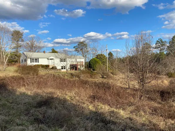 210 Williamstown Rd, Shipman, VA 22971