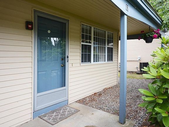 3rd image of 62 Kennedy Dr Unit 62