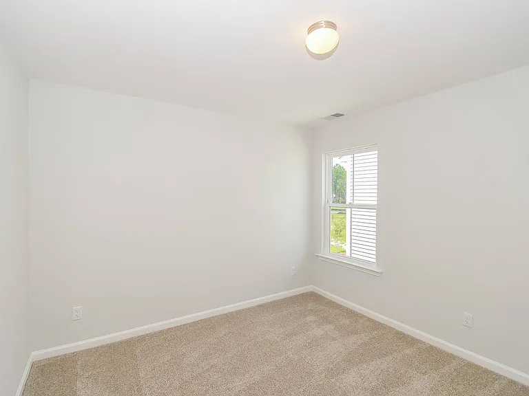 Quinn Residences at Drayton Park - Savannah Quarters — Photo 48