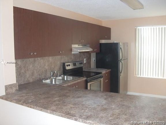 2nd image of 2204 SW 81st Ave #2204