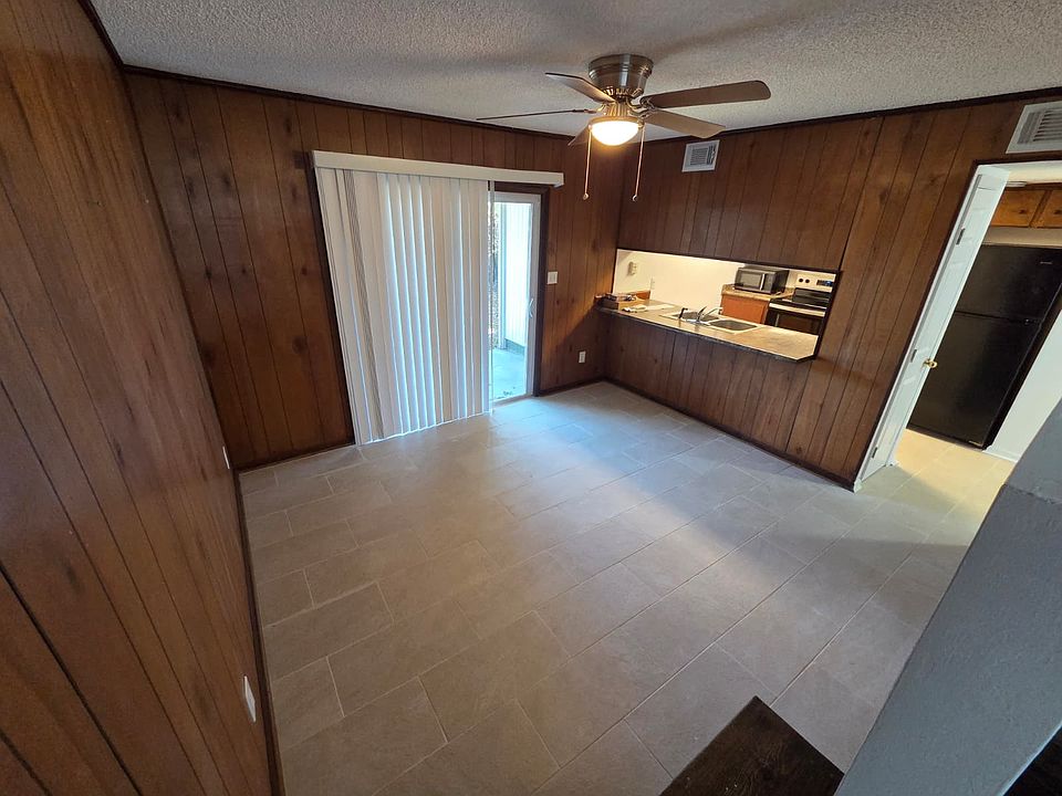 1st image of 604 N Fairfield Dr