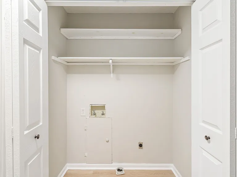 5712 Walden Woods Ct — Photo 23