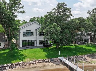 2914 Okoboji Blvd, West Okoboji, IA 51351