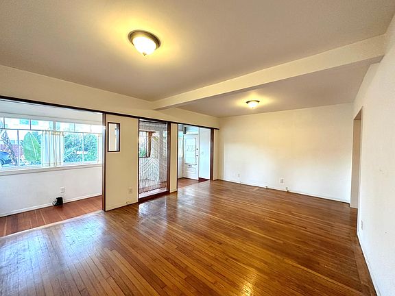 3rd image of 228 San Juan Ave #1